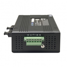 宇泰高科 UT-62206 光纤交换机 多模SC接口 100M6口2光6电