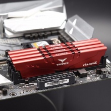 十铨（Team）DDR4 3200 16GB（8GB×2）内存条 火神系列